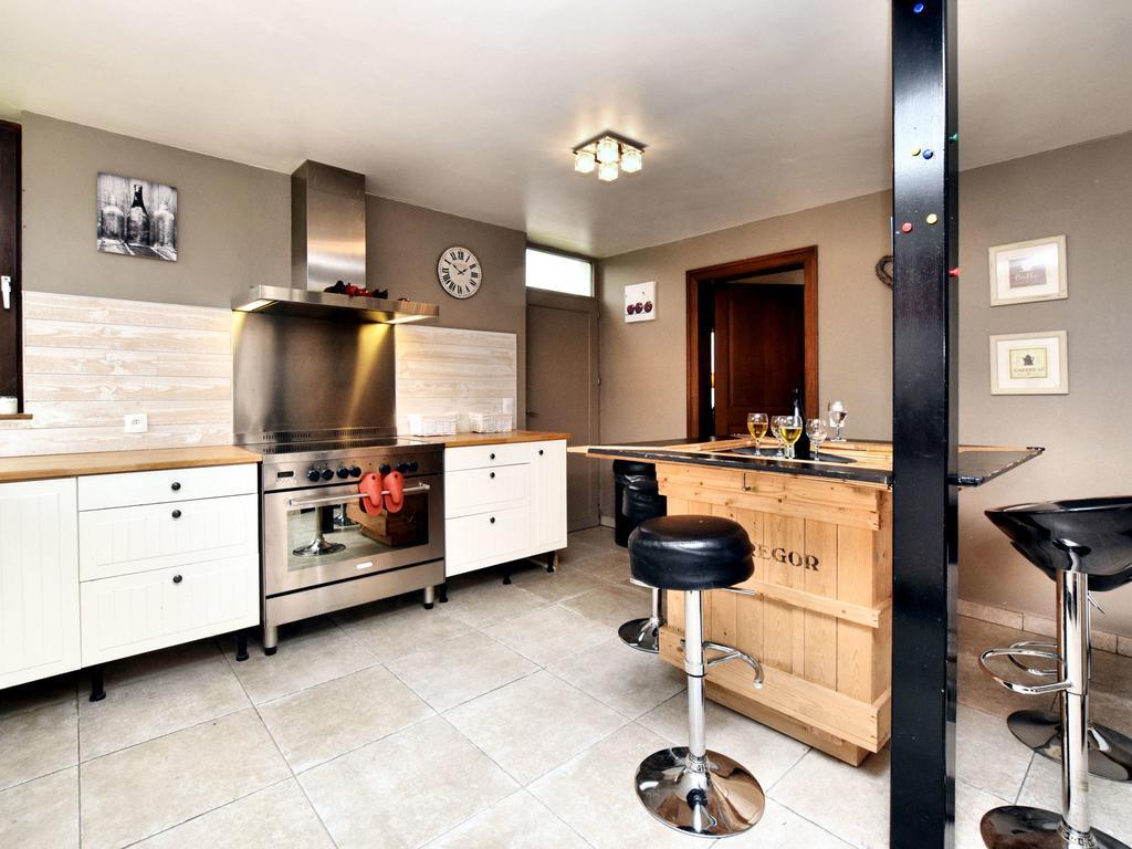 Holiday Home In Virton With Swimming Pool Bagian luar foto